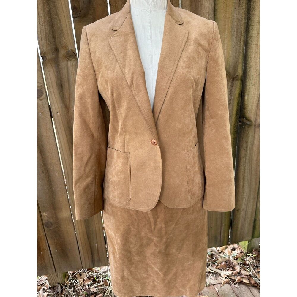 Vintage 70s BLASSPORT Bill Blass ULTRA SUEDE Skirt Suit Tan sz 10 Modern S